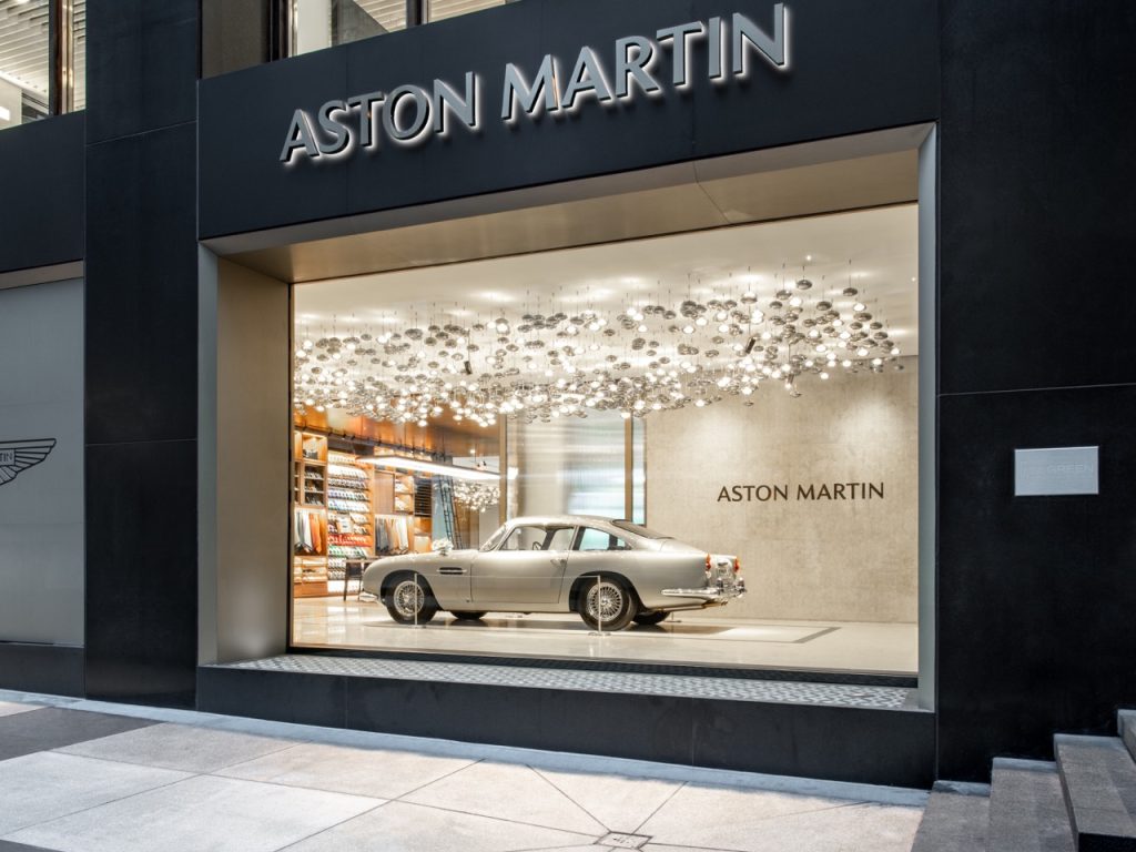 Aston Martin Facade 6_L Large